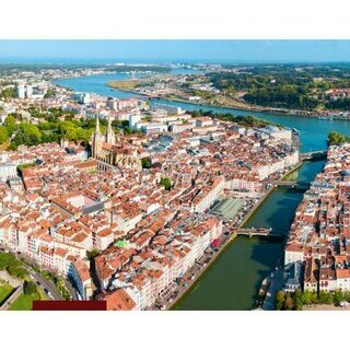 Vue du centre historique de Bayonne depuis le programme immobilier rue dEspagne